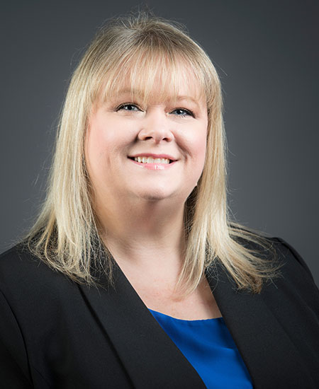 Danelle Kindred, Albany branch manager, Oregon State Credit Union