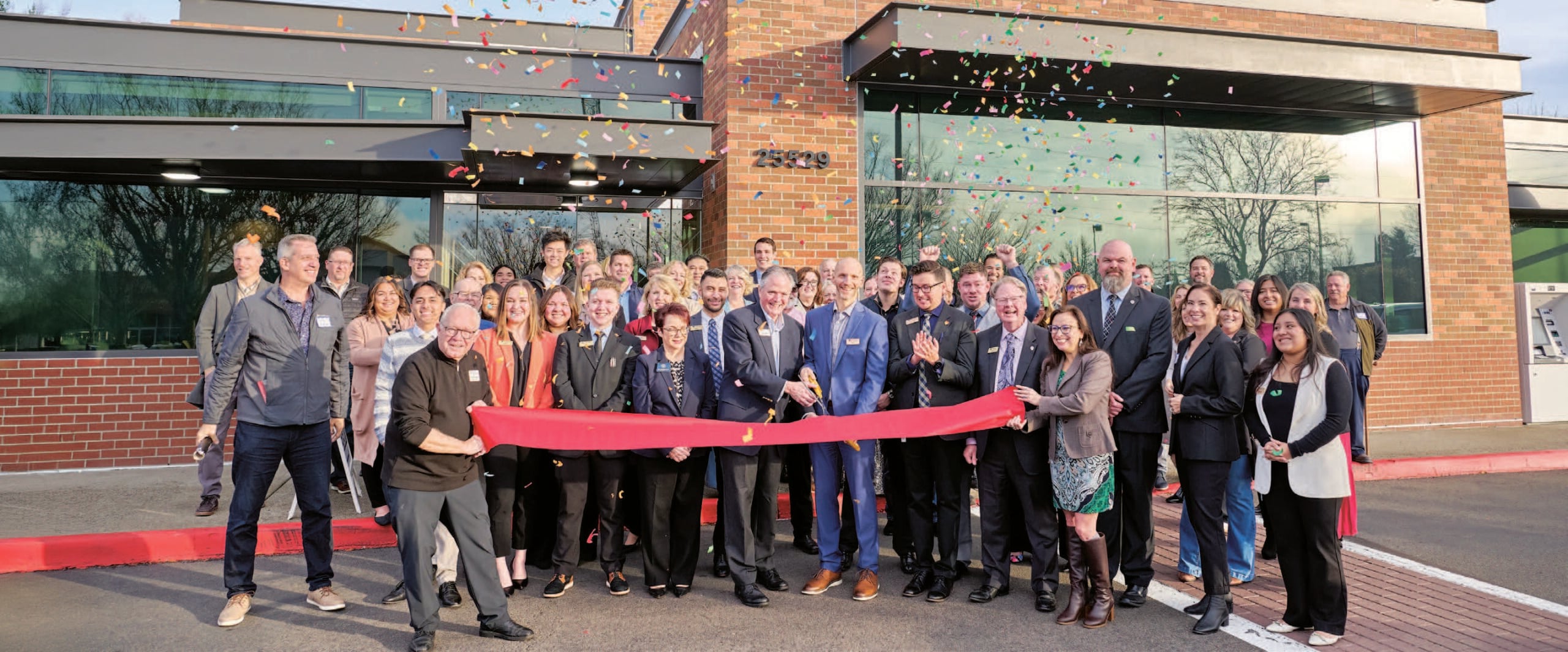 credit union employees at wilsonville branch ribbon cutting